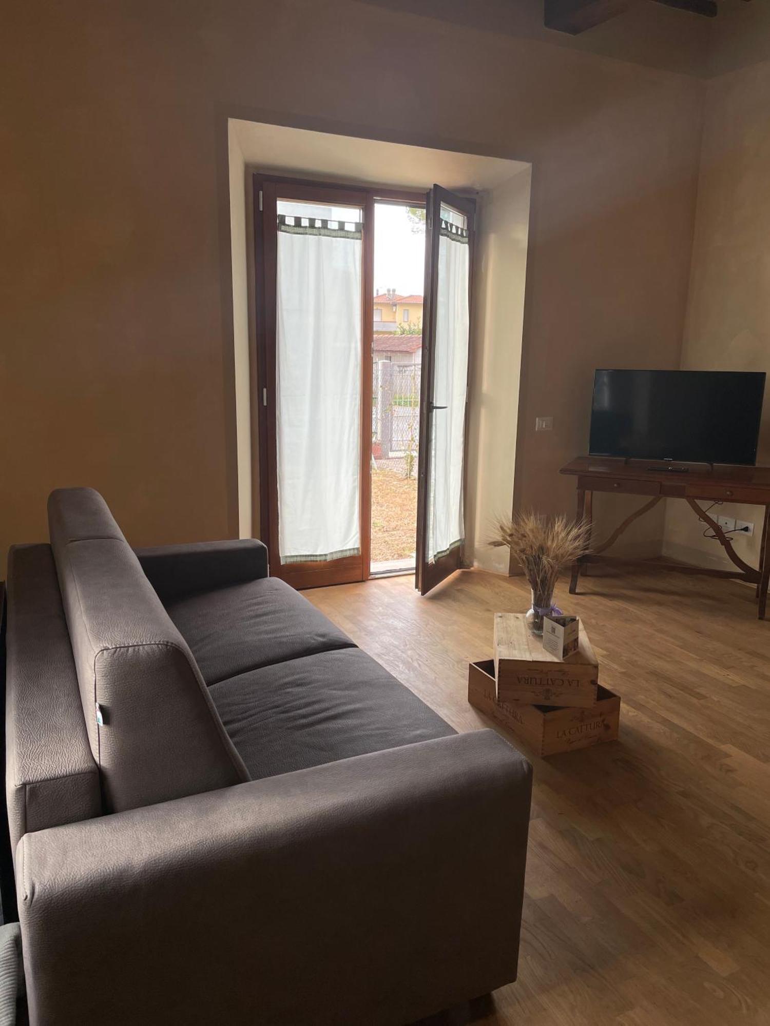 Casa Vacanze Le Due Torri Vada Dış mekan fotoğraf